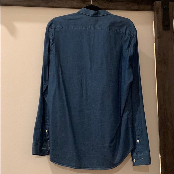 Mens Button down - Picture 2 of 3